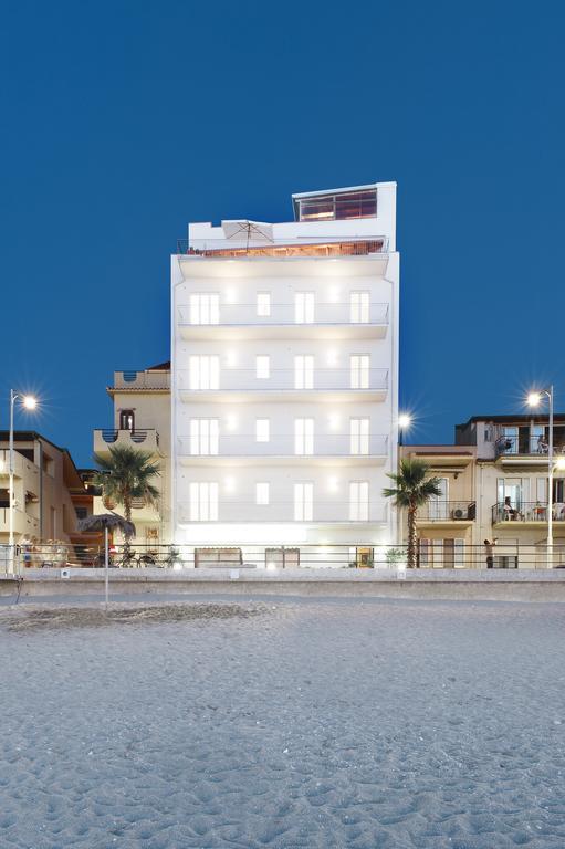 Vuelle Residence Apartments กาโปดอร์ลันโด ภายนอก รูปภาพ